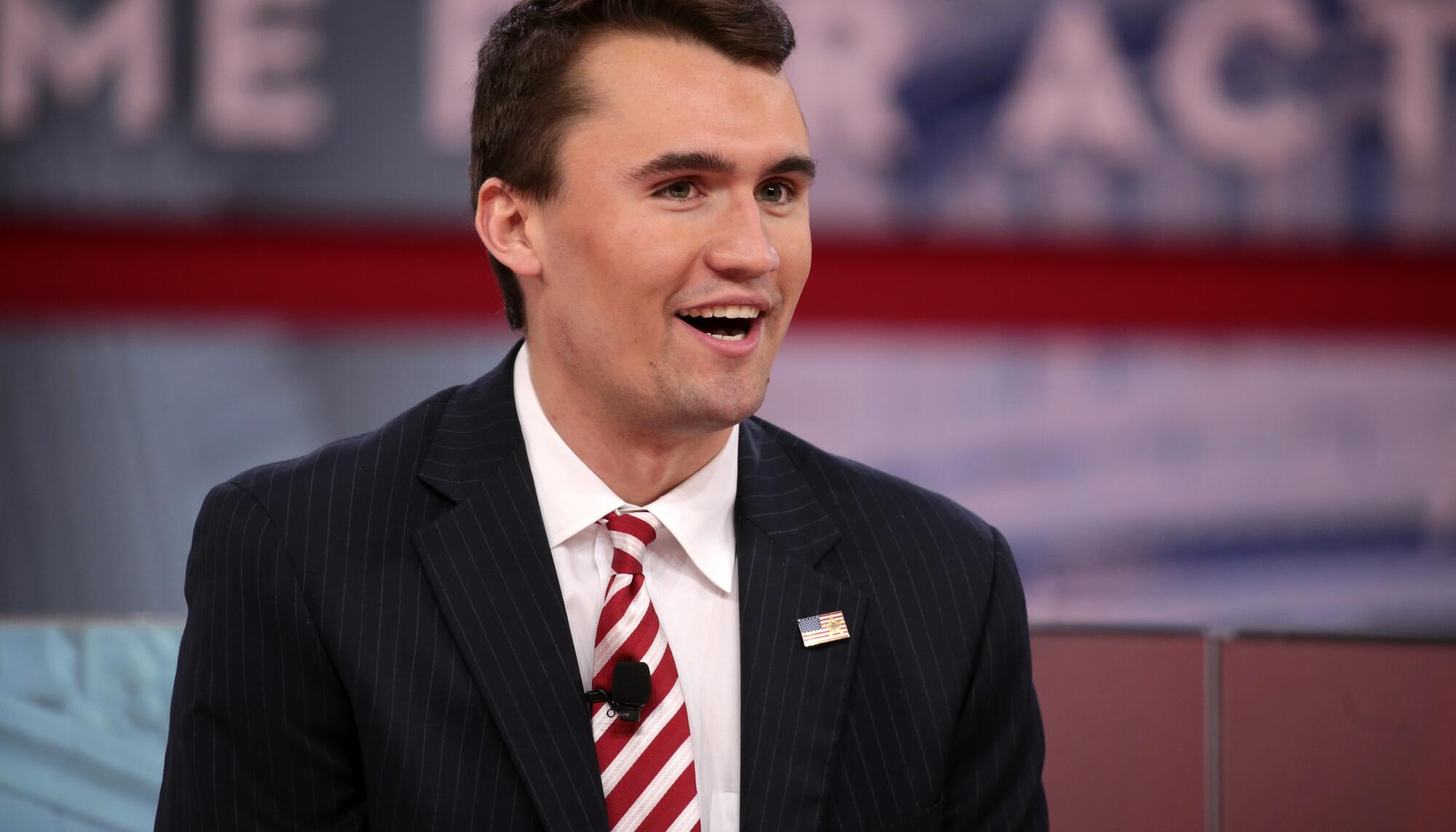 Charlie Kirk vivo
